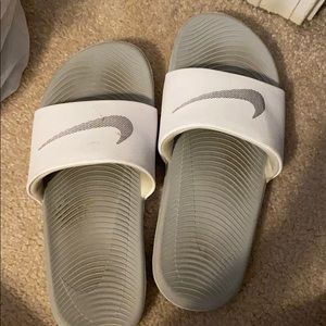 Women’s Nike slides size 6